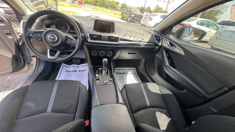 2017 Mazda MAZDA3 Sport