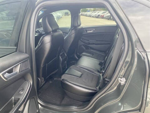 2023 Ford Edge ST