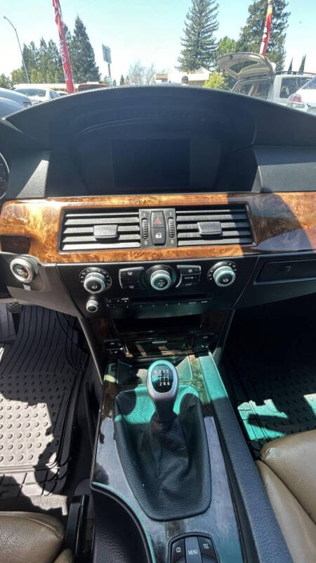 2009 BMW 5 Series 535i xDrive