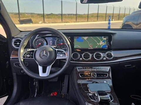 2019 Mercedes-Benz E-Class E 300