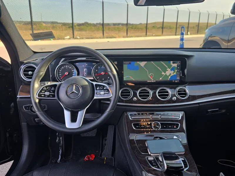 2019 Mercedes-Benz E-Class E 300