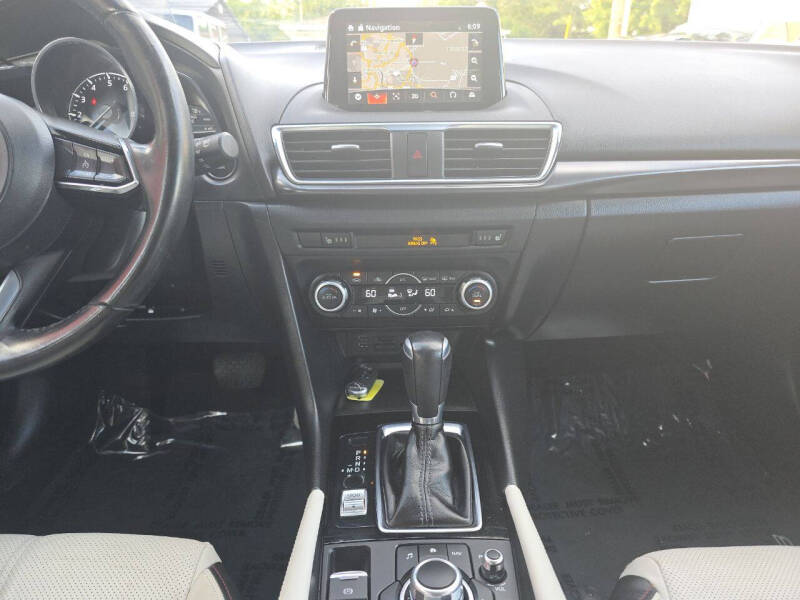 2018 Mazda MAZDA3 Grand Touring