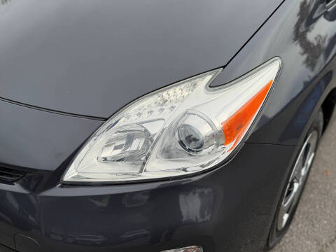 2012 Toyota Prius Two