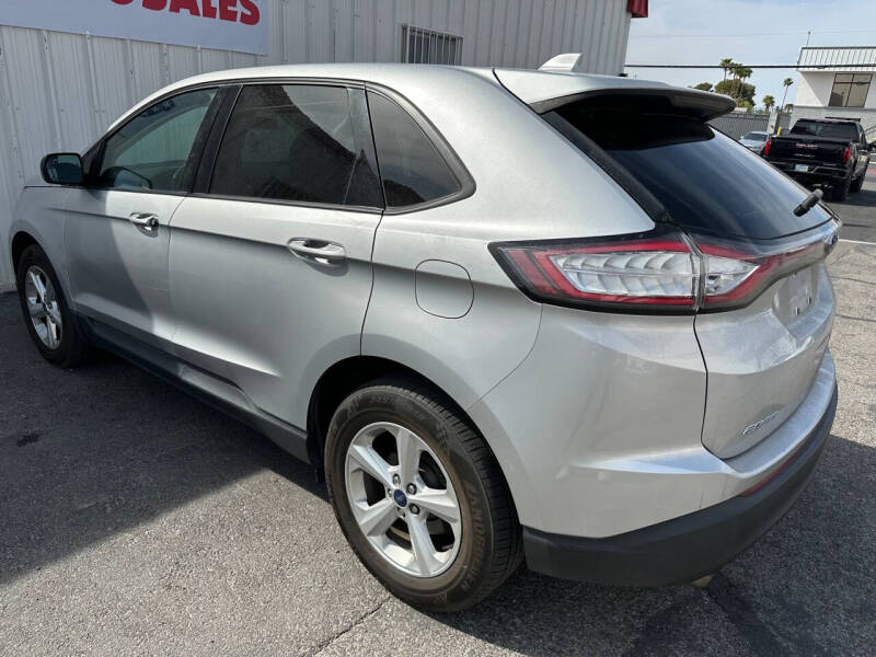 2018 Ford Edge SE