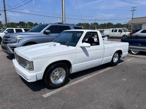 1988 Chevrolet S-10 for sale at Carz Unlimited in Richmond VA