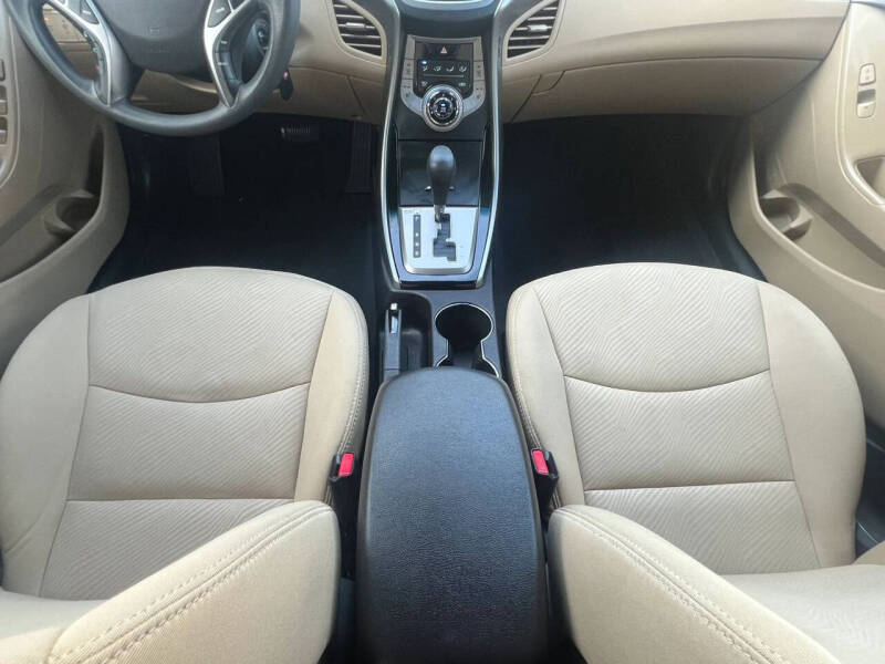 2013 Hyundai Elantra