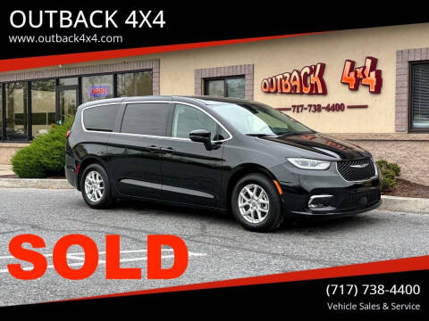 2023 Chrysler Pacifica Touring L