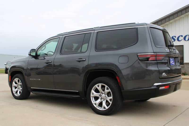 2022 Jeep Wagoneer Series II