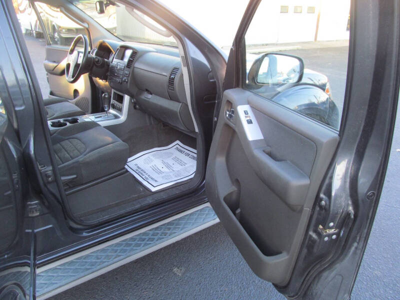 2010 Nissan Pathfinder S