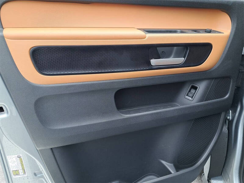 2025 Volkswagen ID. Buzz Pro S