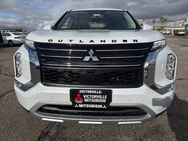 2025 Mitsubishi Outlander PHEV SE