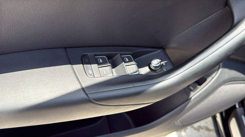 2018 Audi Q3 2.0T Premium