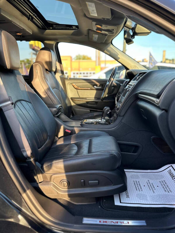 2015 GMC Acadia Denali