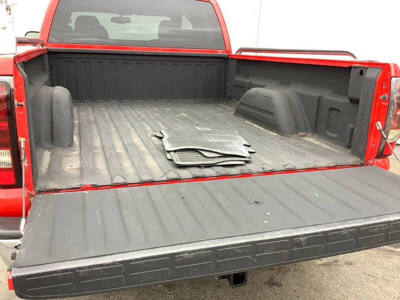 2004 Chevrolet Silverado 1500