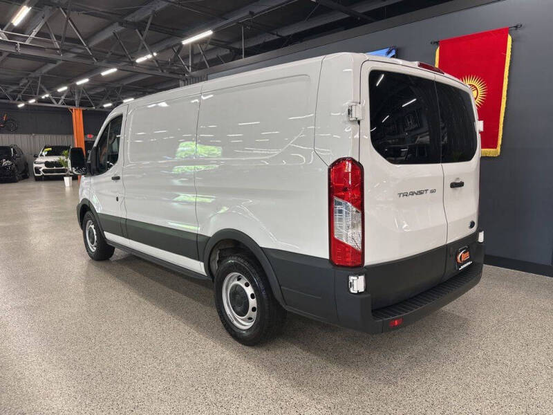 2022 Ford Transit