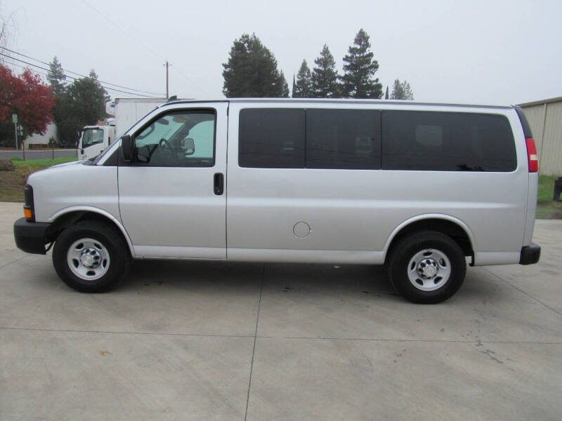 2016 Chevrolet Express LS 2500