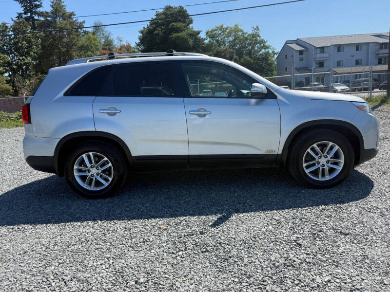 2014 Kia Sorento LX