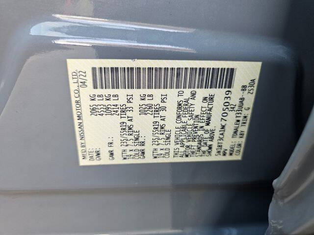 2022 Nissan Rogue SL