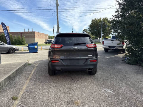 2015 Jeep Cherokee Altitude