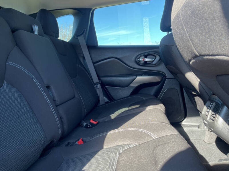 2021 Jeep Cherokee Latitude