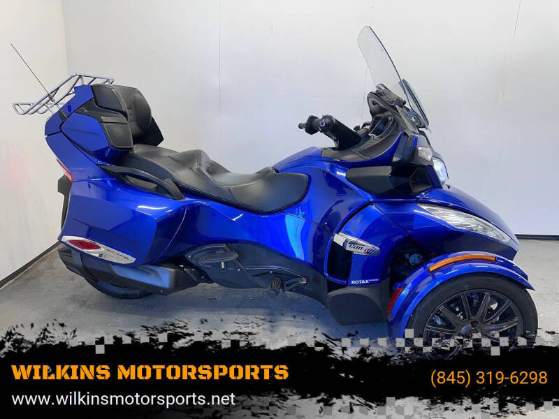 2013 Can-Am Spyder RT-S SM5