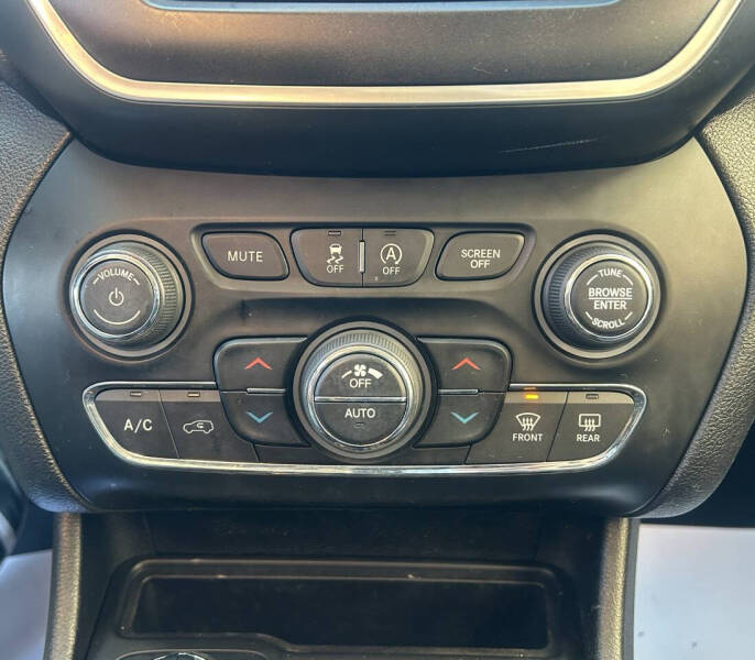 2019 Jeep Cherokee Trailhawk