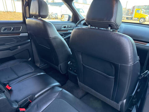 2017 Ford Explorer Limited