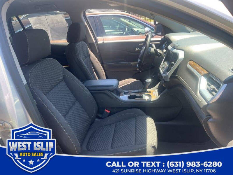 2017 GMC Acadia SLE-2
