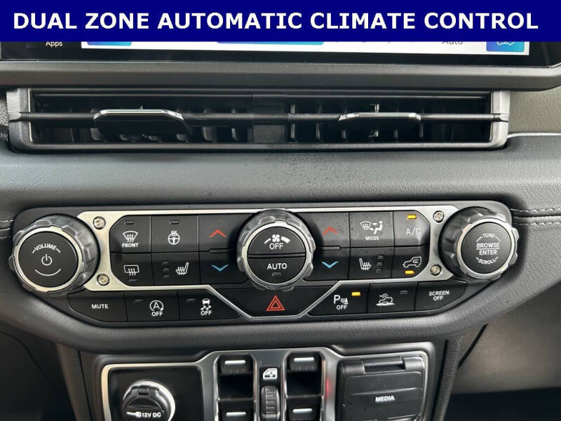 2025 Jeep Gladiator Mojave