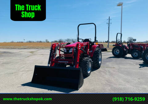 2021 Mahindra 2638 HST