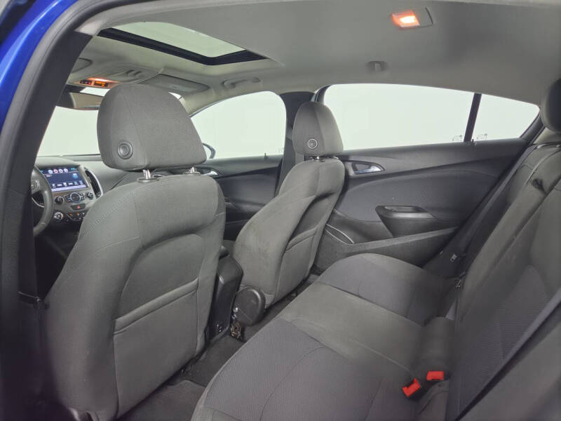 2017 Chevrolet Cruze LT Auto