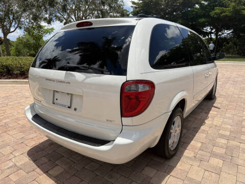 2004 Dodge Grand Caravan SXT