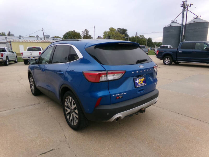 2020 Ford Escape Titanium