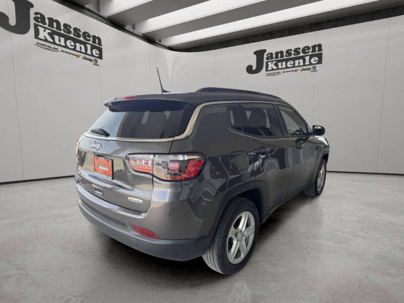2023 Jeep Compass Latitude