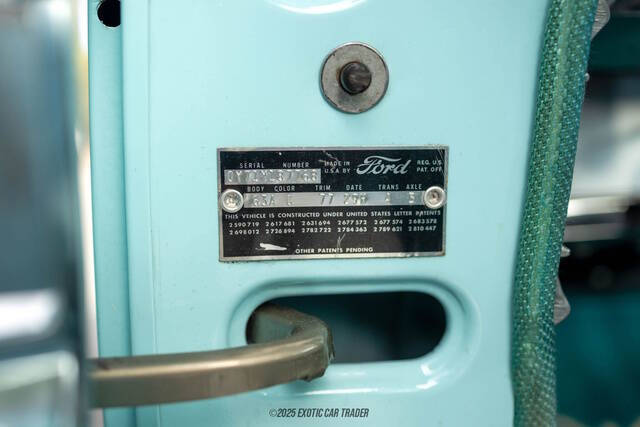 1960 Ford Thunderbird