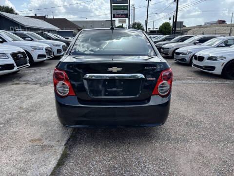 2015 Chevrolet Sonic LT Auto