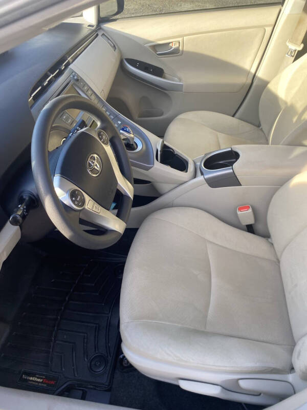 2015 Toyota Prius Five