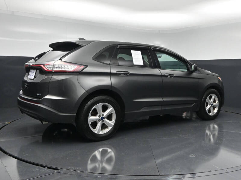 2016 Ford Edge SE
