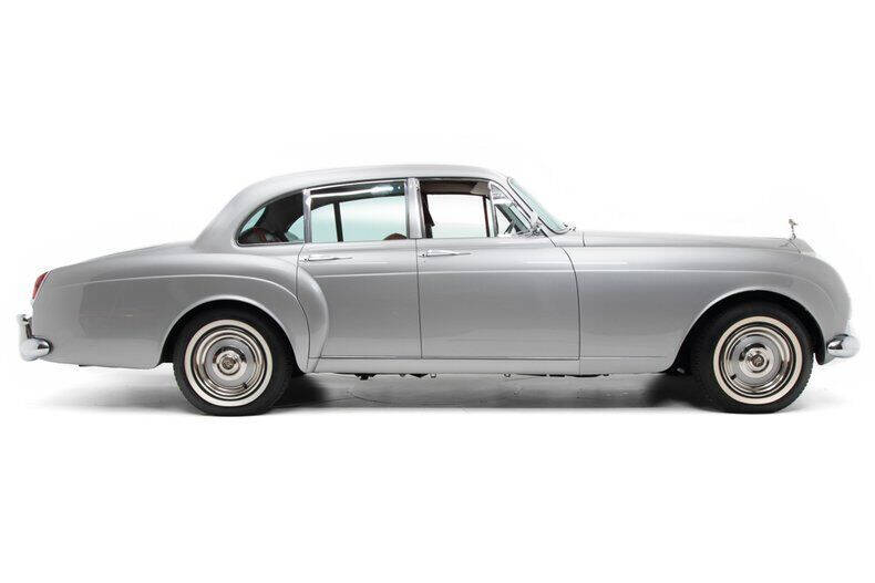 1966 Rolls-Royce Flying Spur