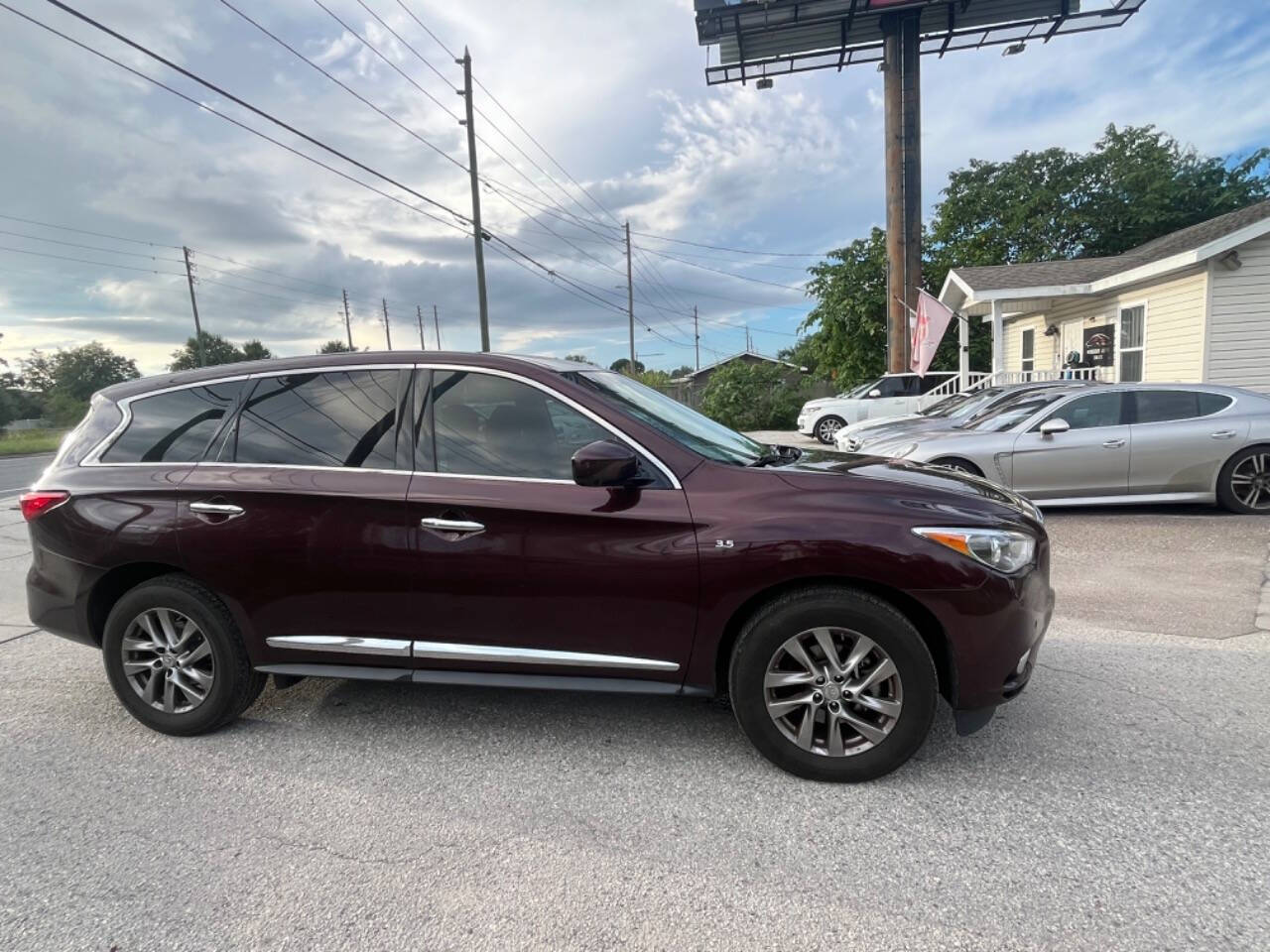 2014 INFINITI QX60 for sale at Hobgood Auto Sales in Land O Lakes, FL