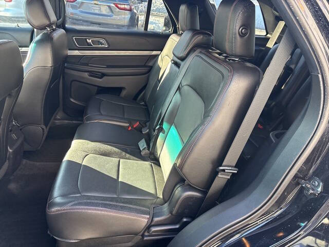 2017 Ford Explorer Sport