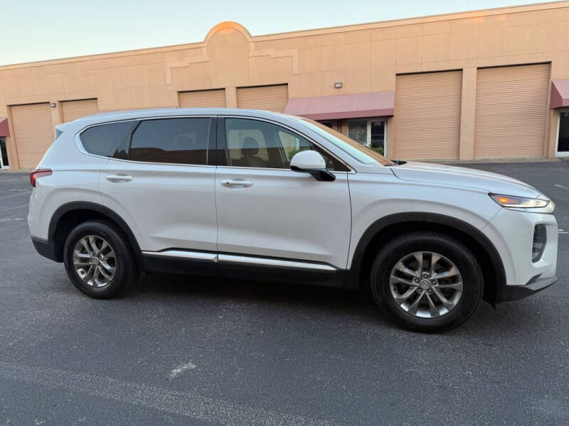 2019 Hyundai Santa Fe SEL 2.4L