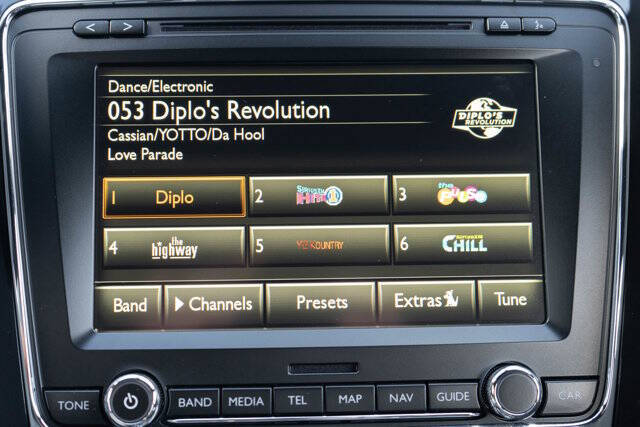 2016 Bentley Continental 19