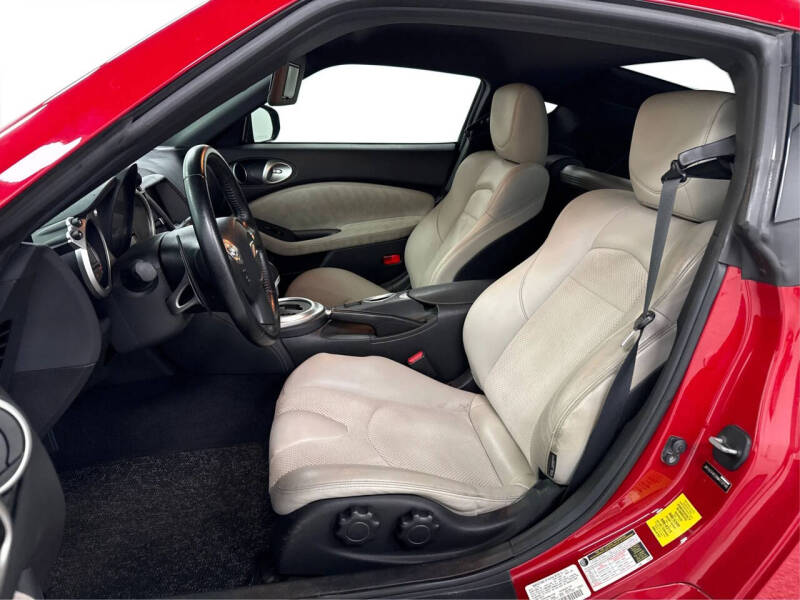 2009 Nissan 370Z Touring