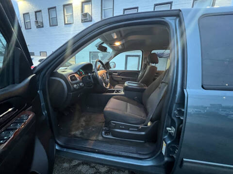 2011 Chevrolet Avalanche LT