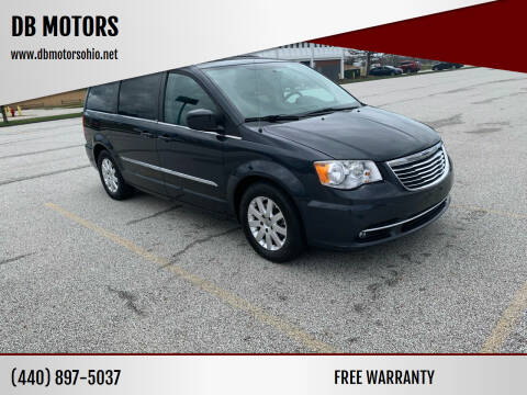 2013 Chrysler Town and Country for sale at DB MOTORS in Eastlake OH