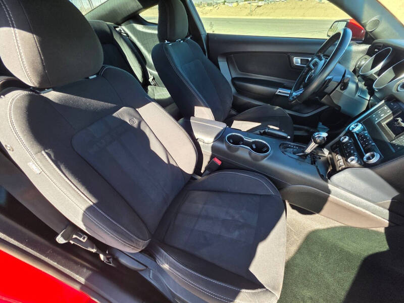 2019 Ford Mustang EcoBoost