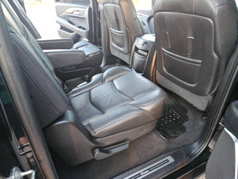 2017 Cadillac Escalade ESV Premium Luxury