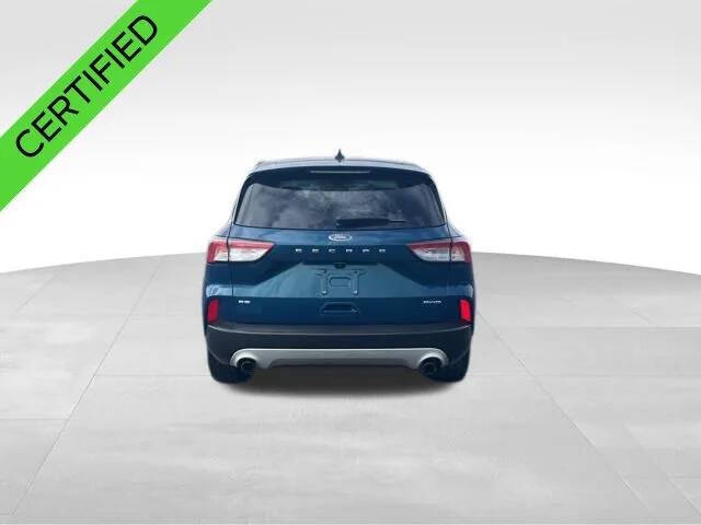 2020 Ford Escape SE