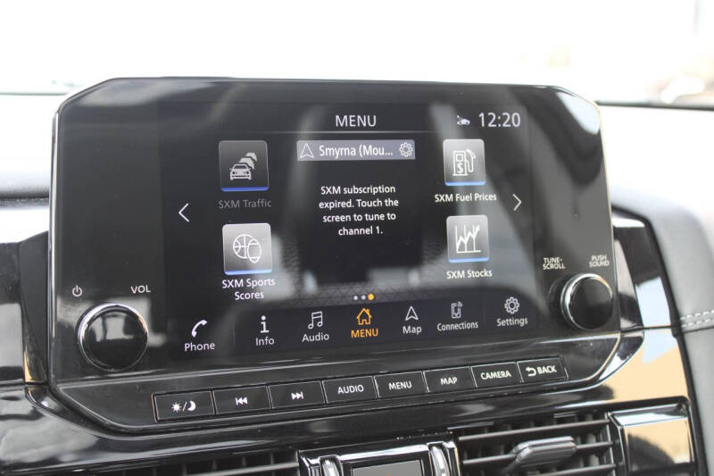 2023 Nissan Pathfinder Platinum